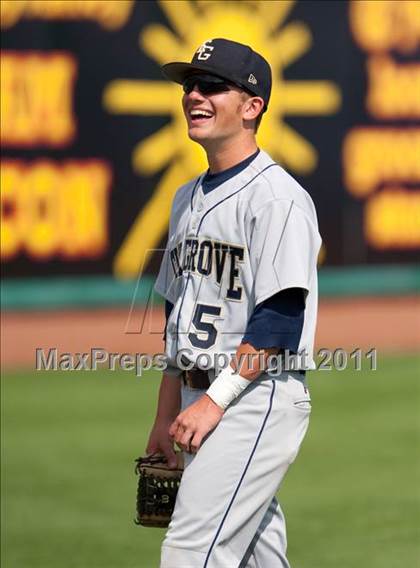 Thumbnail 3 in Elk Grove vs. Lincoln (Banner Island Classic) photogallery.