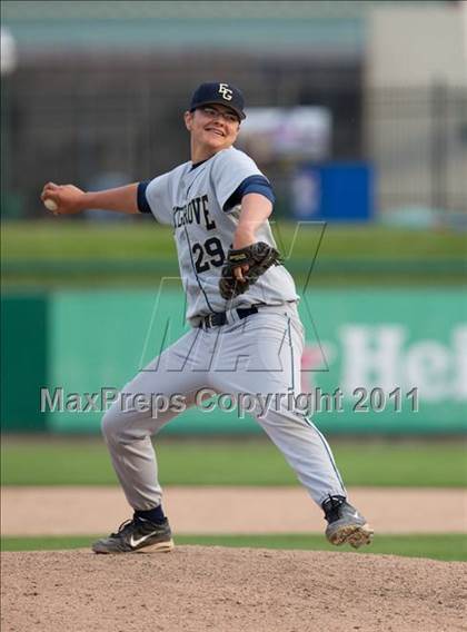 Thumbnail 2 in Elk Grove vs. Lincoln (Banner Island Classic) photogallery.
