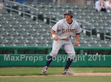 Thumbnail 2 in Elk Grove vs. Lincoln (Banner Island Classic) photogallery.