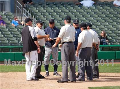 Thumbnail 3 in Elk Grove vs. Lincoln (Banner Island Classic) photogallery.