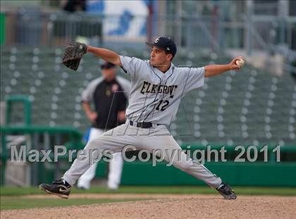 Thumbnail 2 in Elk Grove vs. Lincoln (Banner Island Classic) photogallery.