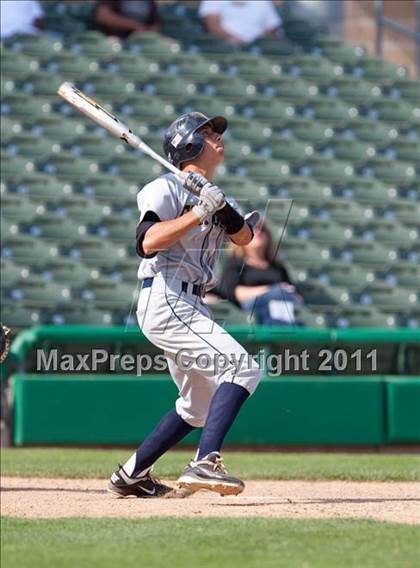 Thumbnail 1 in Elk Grove vs. Lincoln (Banner Island Classic) photogallery.