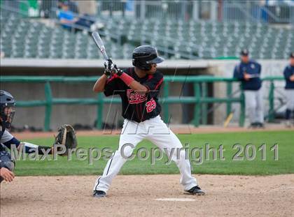 Thumbnail 1 in Elk Grove vs. Lincoln (Banner Island Classic) photogallery.