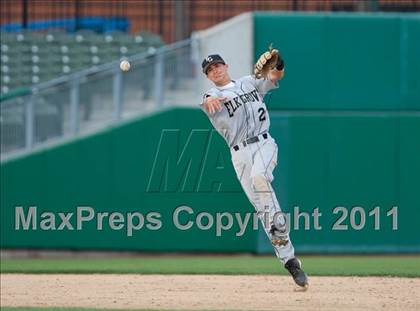 Thumbnail 1 in Elk Grove vs. Lincoln (Banner Island Classic) photogallery.