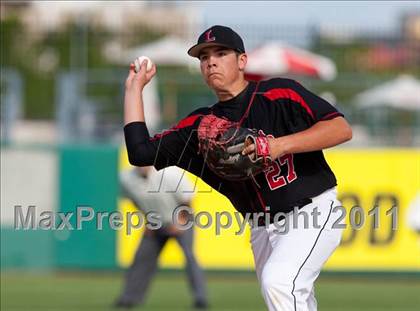 Thumbnail 1 in Elk Grove vs. Lincoln (Banner Island Classic) photogallery.