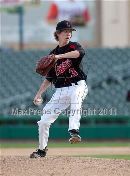 Thumbnail 1 in Elk Grove vs. Lincoln (Banner Island Classic) photogallery.