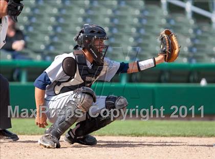 Thumbnail 2 in Elk Grove vs. Lincoln (Banner Island Classic) photogallery.