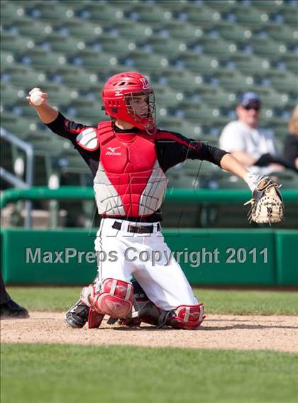 Thumbnail 3 in Elk Grove vs. Lincoln (Banner Island Classic) photogallery.