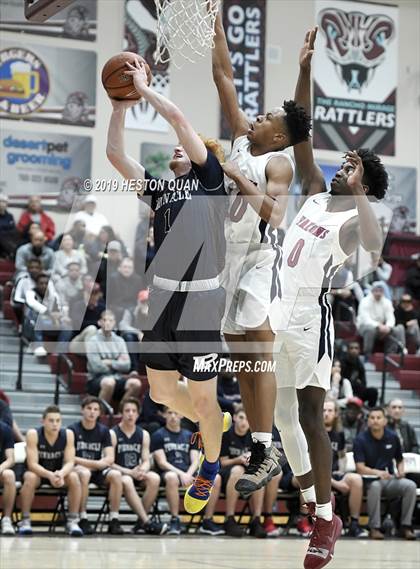 Thumbnail 3 in Pinnacle vs. Pebblebrook (Rancho Mirage Holiday Invitational) photogallery.