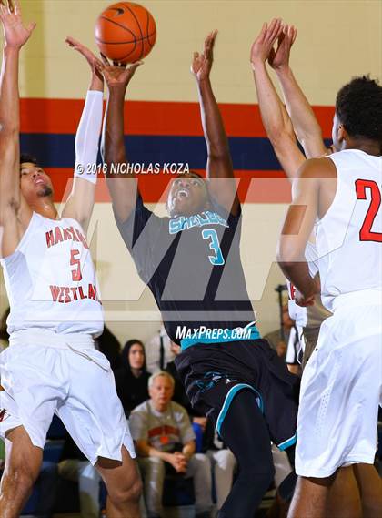 Thumbnail 3 in Harvard-Westlake vs. Sheldon (Tarkanian Classic) photogallery.