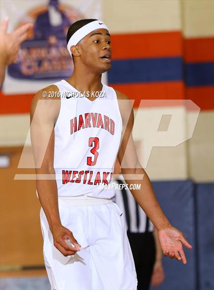Thumbnail 3 in Harvard-Westlake vs. Sheldon (Tarkanian Classic) photogallery.