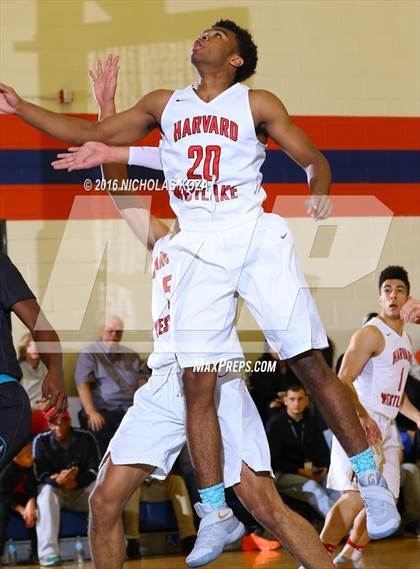 Thumbnail 2 in Harvard-Westlake vs. Sheldon (Tarkanian Classic) photogallery.