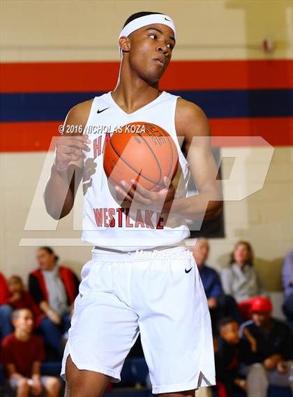 Thumbnail 3 in Harvard-Westlake vs. Sheldon (Tarkanian Classic) photogallery.