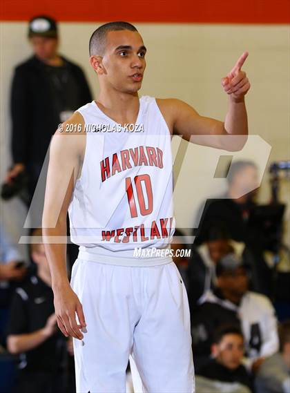 Thumbnail 3 in Harvard-Westlake vs. Sheldon (Tarkanian Classic) photogallery.