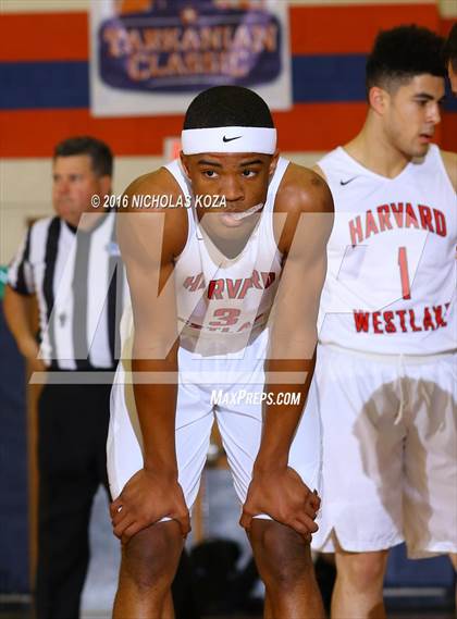 Thumbnail 1 in Harvard-Westlake vs. Sheldon (Tarkanian Classic) photogallery.