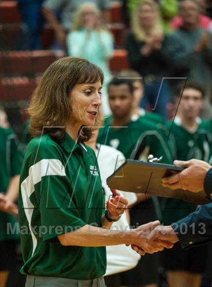 Thumbnail 2 in Oxford vs Enfield (CIAC Class M Final) photogallery.