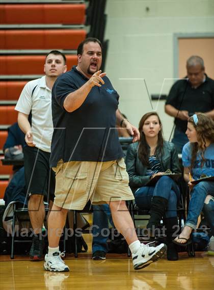 Thumbnail 1 in Oxford vs Enfield (CIAC Class M Final) photogallery.