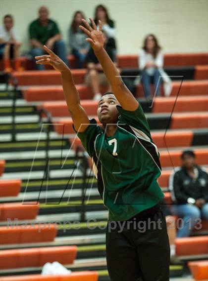 Thumbnail 3 in Oxford vs Enfield (CIAC Class M Final) photogallery.