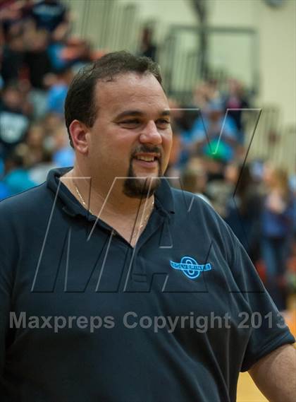 Thumbnail 3 in Oxford vs Enfield (CIAC Class M Final) photogallery.