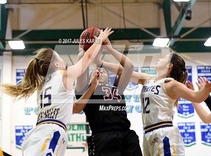Thumbnail 1 in Moapa Valley vs Cimarron-Memorial (Gator Winter Classic) photogallery.