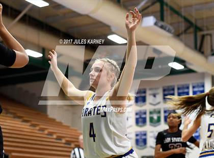 Thumbnail 3 in Moapa Valley vs Cimarron-Memorial (Gator Winter Classic) photogallery.