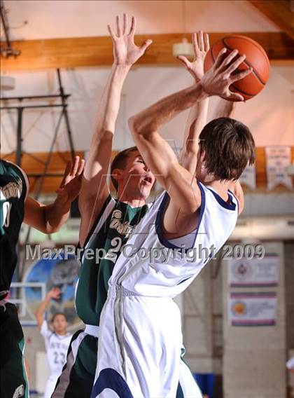 Thumbnail 1 in College Park vs Ponderosa (MaxPreps Holiday Classic) photogallery.