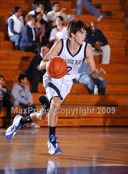 Thumbnail 2 in College Park vs Ponderosa (MaxPreps Holiday Classic) photogallery.