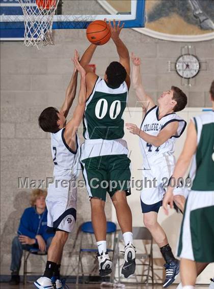 Thumbnail 1 in College Park vs Ponderosa (MaxPreps Holiday Classic) photogallery.