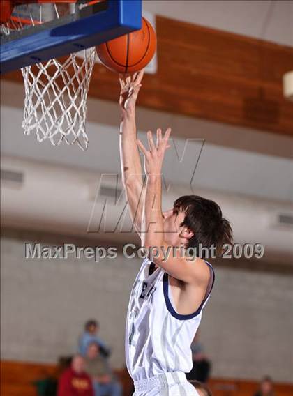Thumbnail 3 in College Park vs Ponderosa (MaxPreps Holiday Classic) photogallery.
