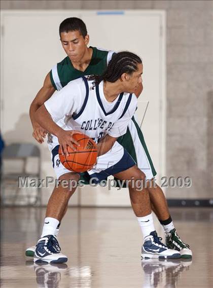 Thumbnail 2 in College Park vs Ponderosa (MaxPreps Holiday Classic) photogallery.