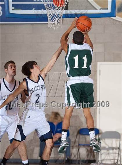 Thumbnail 3 in College Park vs Ponderosa (MaxPreps Holiday Classic) photogallery.