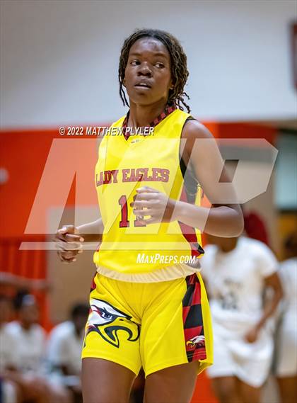 Thumbnail 1 in E.E. Smith vs Douglas Byrd (Cumberland County Holiday Classic) photogallery.