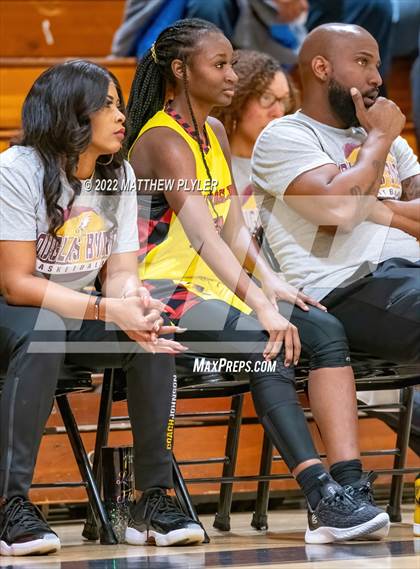 Thumbnail 3 in E.E. Smith vs Douglas Byrd (Cumberland County Holiday Classic) photogallery.