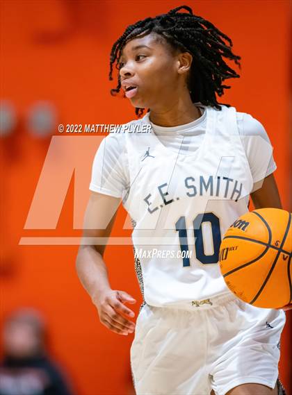 Thumbnail 3 in E.E. Smith vs Douglas Byrd (Cumberland County Holiday Classic) photogallery.