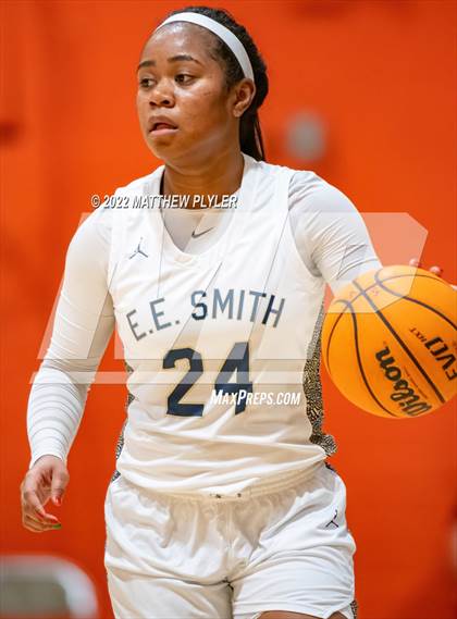 Thumbnail 3 in E.E. Smith vs Douglas Byrd (Cumberland County Holiday Classic) photogallery.