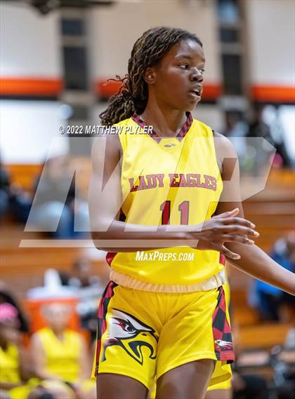 Thumbnail 2 in E.E. Smith vs Douglas Byrd (Cumberland County Holiday Classic) photogallery.