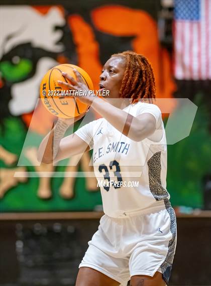 Thumbnail 1 in E.E. Smith vs Douglas Byrd (Cumberland County Holiday Classic) photogallery.