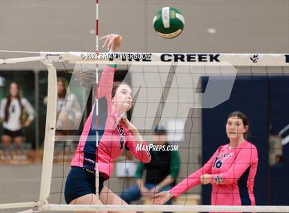 Thumbnail 2 in Pine Creek vs. Douglas County (CHSAA 5A Region 6) photogallery.