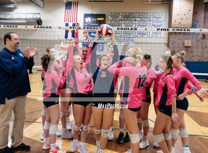 Thumbnail 1 in Pine Creek vs. Douglas County (CHSAA 5A Region 6) photogallery.