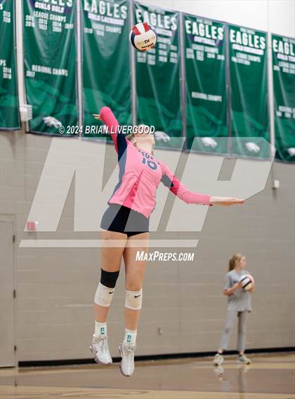 Thumbnail 3 in Pine Creek vs. Douglas County (CHSAA 5A Region 6) photogallery.