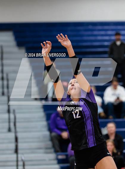 Thumbnail 1 in Pine Creek vs. Douglas County (CHSAA 5A Region 6) photogallery.