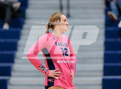 Thumbnail 3 in Pine Creek vs. Douglas County (CHSAA 5A Region 6) photogallery.