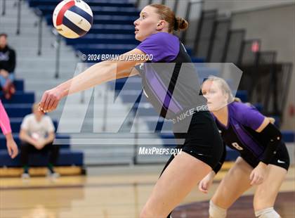 Thumbnail 3 in Pine Creek vs. Douglas County (CHSAA 5A Region 6) photogallery.