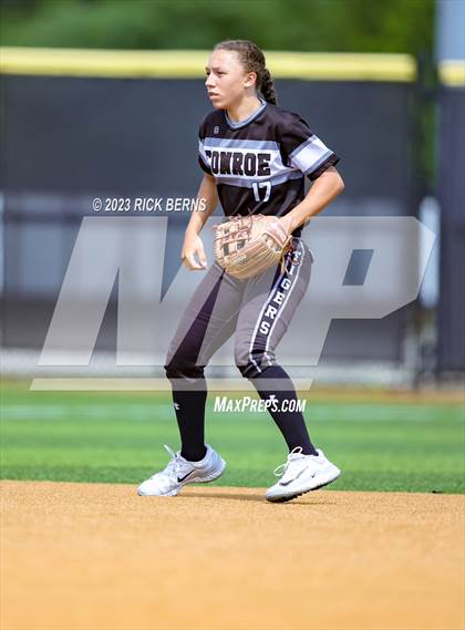 Thumbnail 2 in Conroe @ Grand Oaks photogallery.