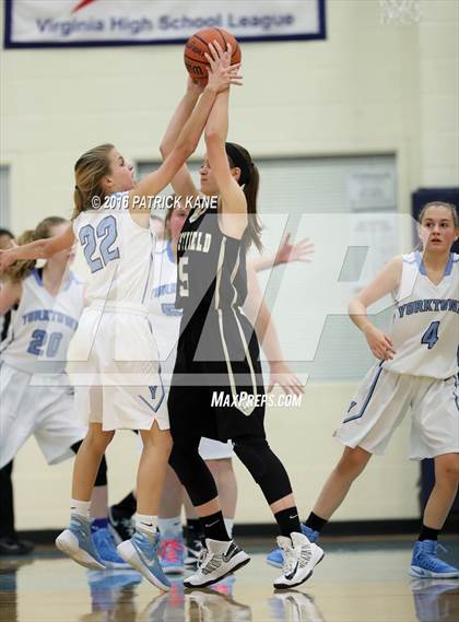 Thumbnail 3 in Westfield @ Yorktown photogallery.