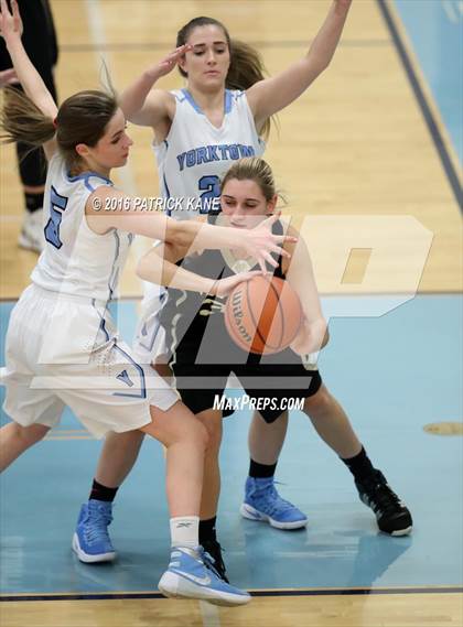 Thumbnail 2 in Westfield @ Yorktown photogallery.
