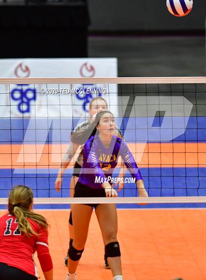 Thumbnail 1 in Mansfield vs. Lavaca (AAA 2A State Final) photogallery.