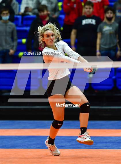 Thumbnail 1 in Mansfield vs. Lavaca (AAA 2A State Final) photogallery.