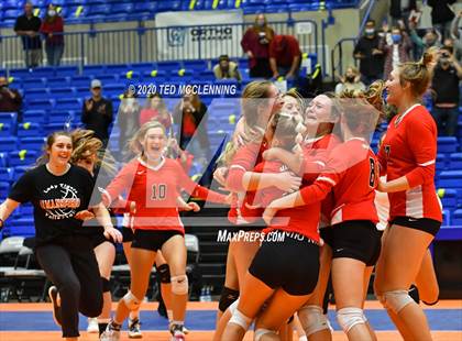 Thumbnail 2 in Mansfield vs. Lavaca (AAA 2A State Final) photogallery.