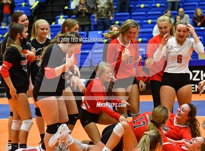 Thumbnail 3 in Mansfield vs. Lavaca (AAA 2A State Final) photogallery.